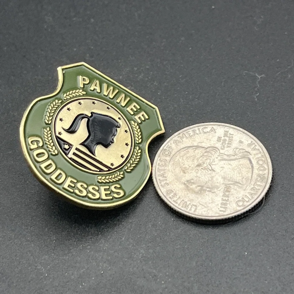 Parks & Rec Pawnee Goddesses Leslie Knope‎ Lapel Hat Pin